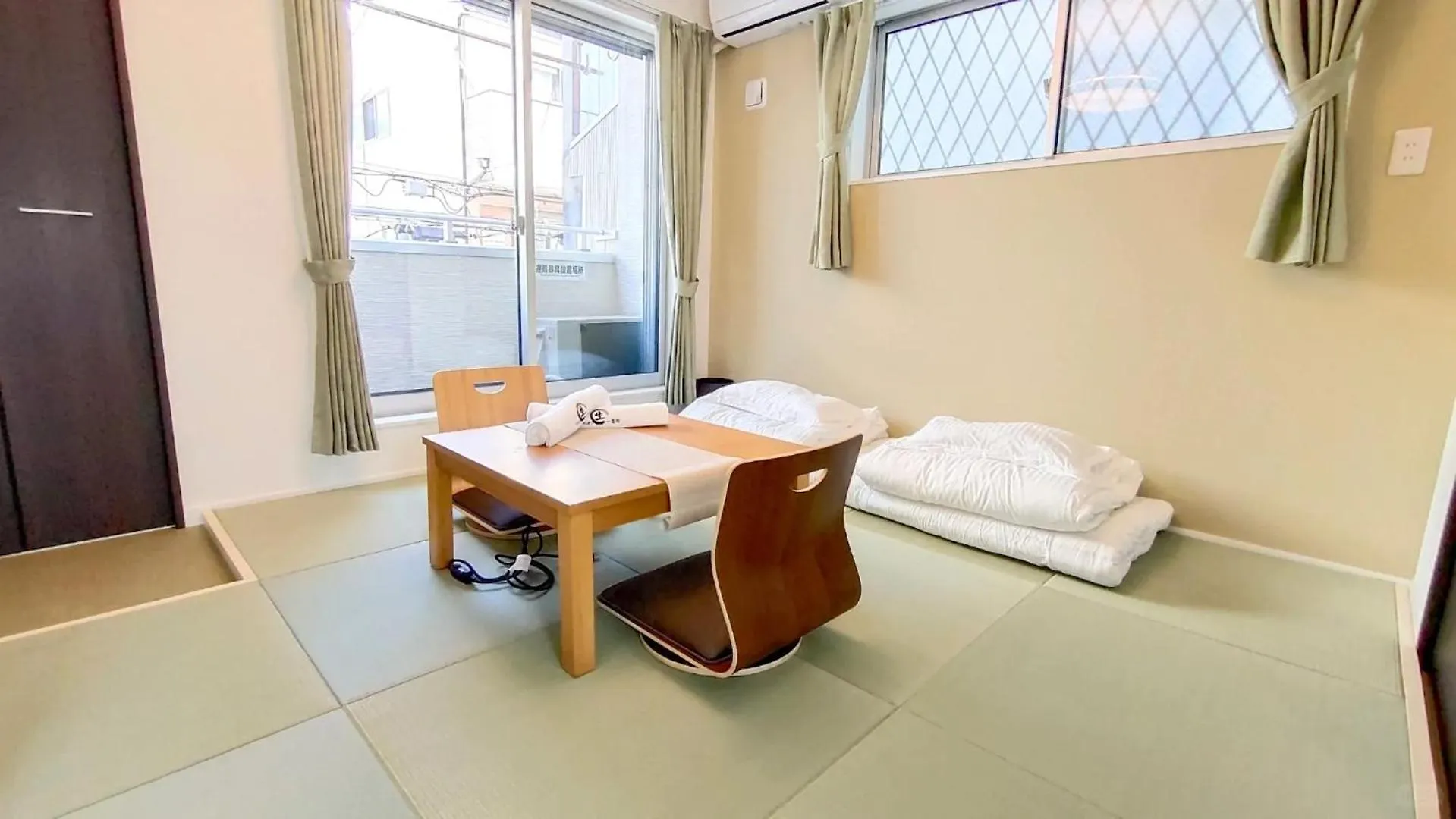 Sun生一番館302室 Apartment Osaka Japan